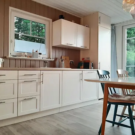 Annemarie - Schwedenhaus Mit Kuenstler-charme Und Sauna Zerpenschleuse